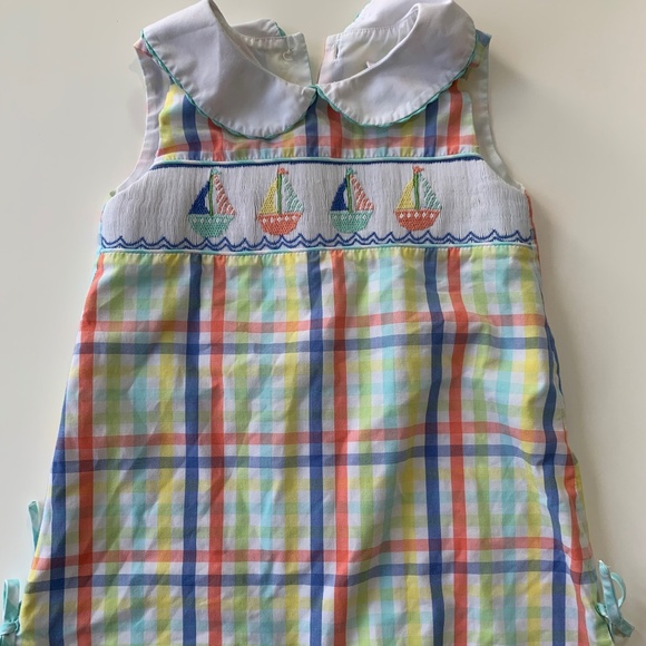 Shrimp and Grits Girl's Sailboat Smocked Dress 4T - Picture 1 of 4